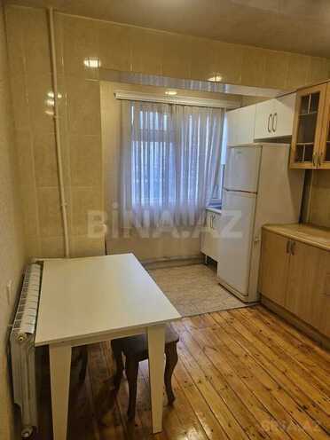 2 otaqlı köhnə tikili - Azadlıq Prospekti m. - 65 m² (5)