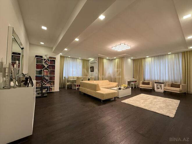 4-комн. новостройка - м. 28 мая - 205 м² (2)