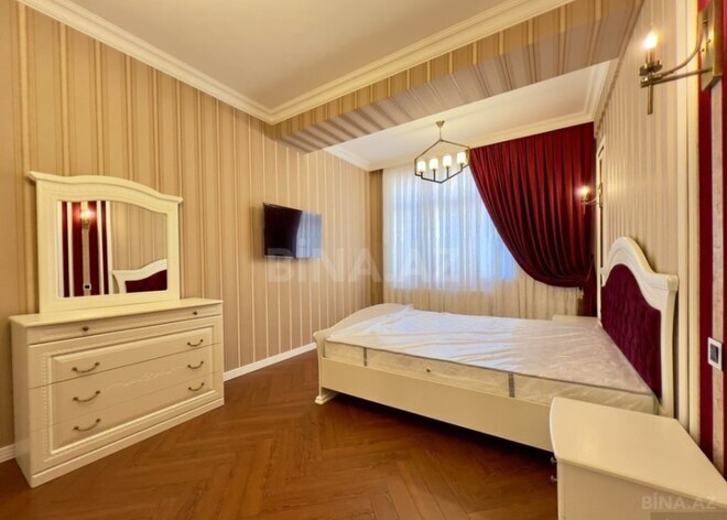 3 otaqlı yeni tikili - Azadlıq Prospekti m. - 140 m² (17)