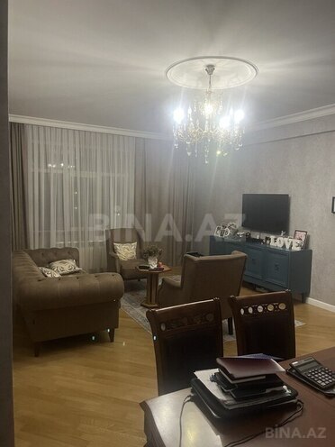 3 otaqlı yeni tikili - Şah İsmayıl Xətai m. - 140 m² (2)