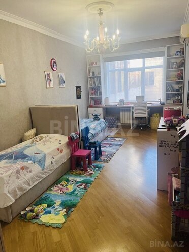 3 otaqlı yeni tikili - Şah İsmayıl Xətai m. - 140 m² (6)
