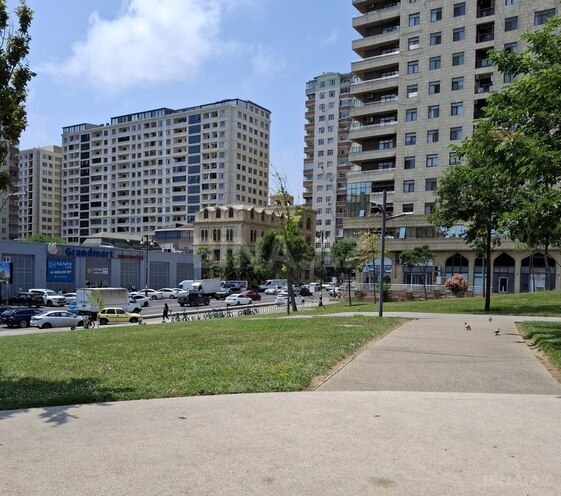4-комн. новостройка - Наримановский  р. - 237 м² (1)