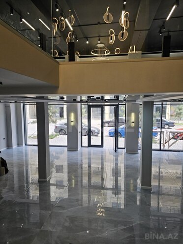Obyekt - Ağ şəhər q. - 235 m² (19)