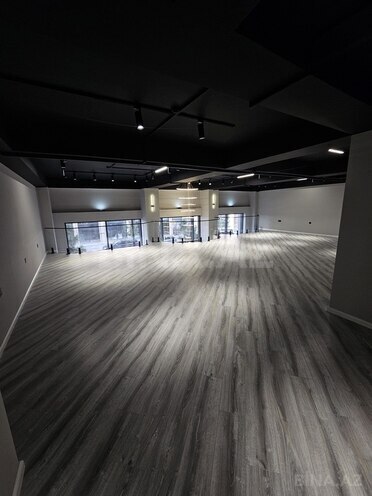 Obyekt - Ağ şəhər q. - 235 m² (13)