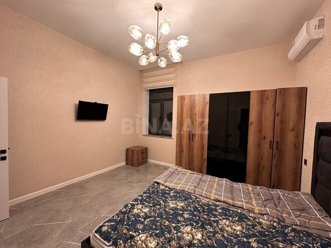 5 otaqlı həyət evi/bağ evi - Mərdəkan q. - 240 m² (23)