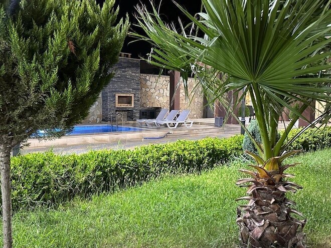 5 otaqlı həyət evi/bağ evi - Mərdəkan q. - 240 m² (30)