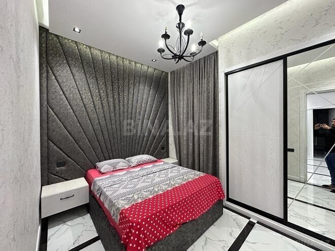 3 otaqlı həyət evi/bağ evi - Mərdəkan q. - 220 m² (25)