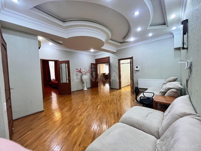 3-комн. новостройка - м. Иншаатчылар - 200 м² (9)