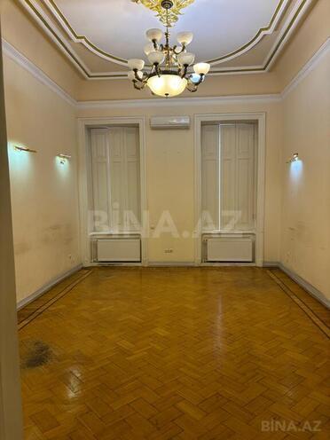 İcarəyə verilir 8 otaqlı ofis 365 m², İçəri Şəhər m., photo 6 from 25