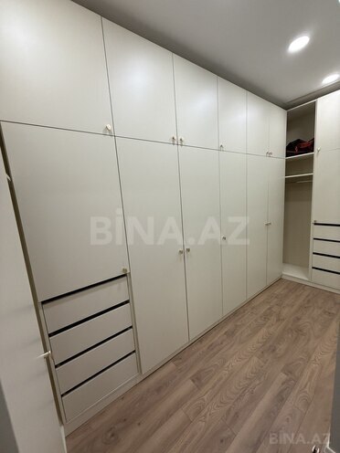 3-комн. новостройка - м. 28 мая - 140 м² (26)