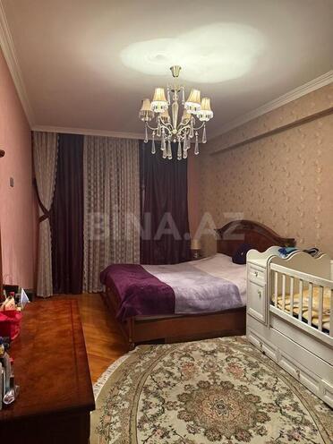 3 otaqlı yeni tikili - 20 Yanvar m. - 138 m² (4)