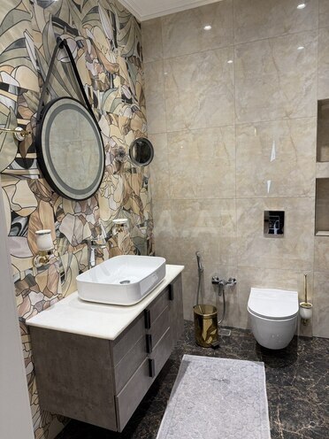 3-комн. новостройка - м. 28 мая - 140 м² (27)