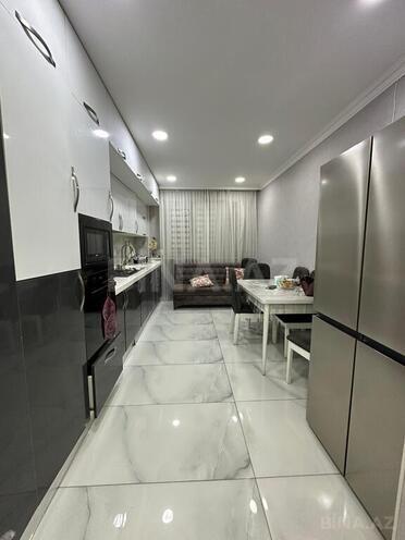 Satılır 4 otaqlı köhnə tikili 110 m², İnşaatçılar m., photo 8 from 13