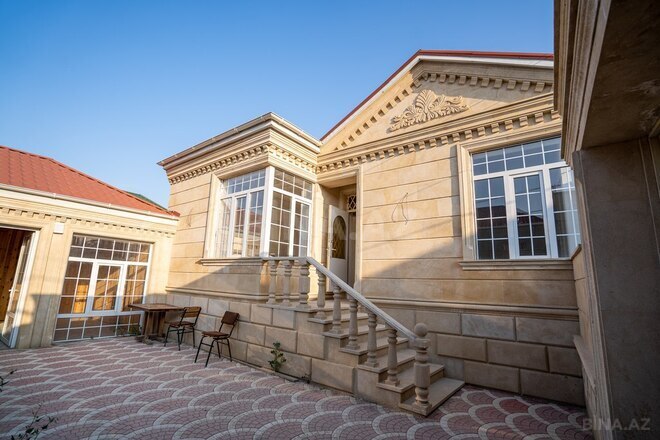 4 otaqlı həyət evi/bağ evi - Binəqədi q. - 120 m² (1)