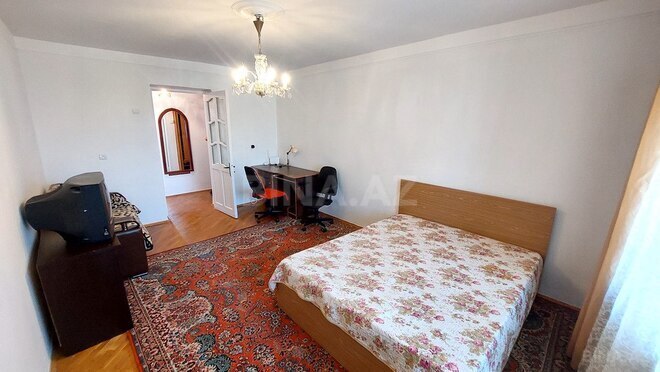 3-комн. вторичка - м. Иншаатчылар - 70 м² (4)