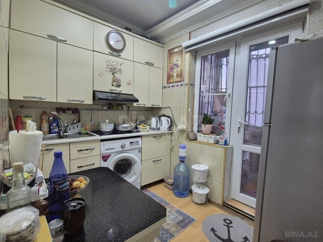 4-комн. вторичка - м. Азадлыг проспекти - 100 м² (21)