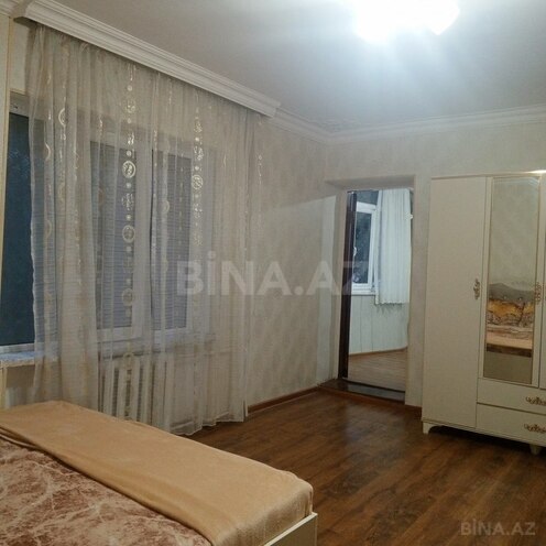 4 otaqlı köhnə tikili - İnşaatçılar m. - 110 m² (6)