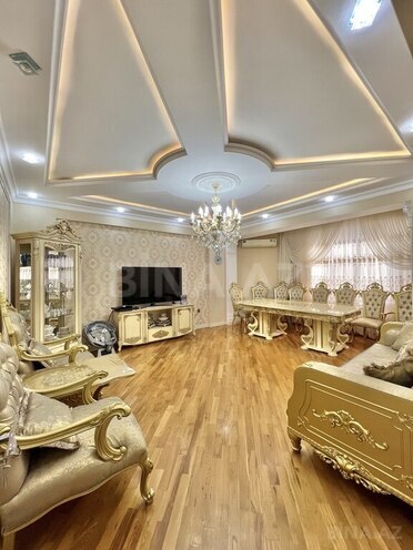 3-комн. новостройка - м. Нариман Нариманов - 136 м² (1)