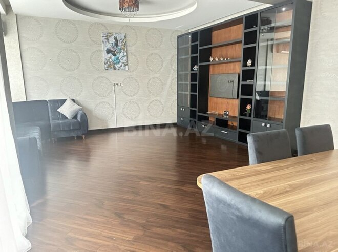 4-комн. новостройка - м. 28 мая - 162.6 м² (2)