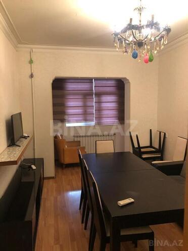 2 otaqlı köhnə tikili - İnşaatçılar m. - 65 m² (2)
