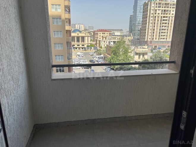 4 otaqlı yeni tikili - Şah İsmayıl Xətai m. - 200 m² (10)