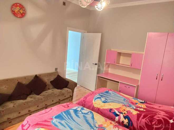 4 otaqlı həyət evi/bağ evi - Pirşağı q. - 300 m² (13)