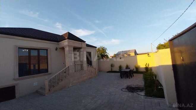 4 otaqlı həyət evi/bağ evi - Pirşağı q. - 300 m² (1)