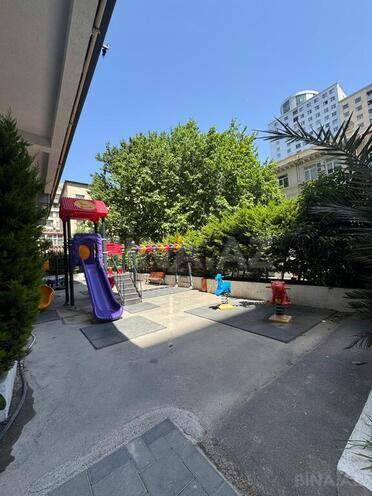 5 otaqlı yeni tikili - 28 May m. - 175 m² (1)