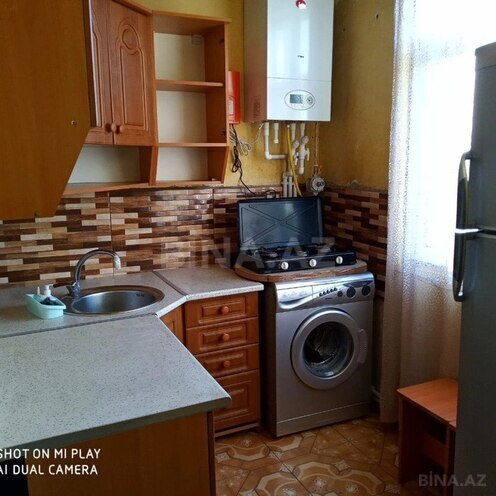 2 otaqlı köhnə tikili - 8 Noyabr m. - 45 m² (8)