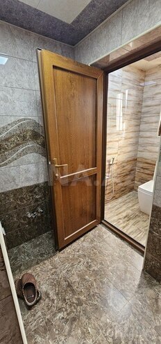 9-комн. дом/дача - пос. Бина - 300 м² (12)