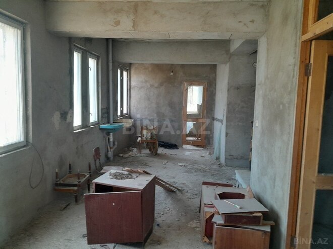 8-комн. дом/дача - пос. Горадил - 2500 м² (17)