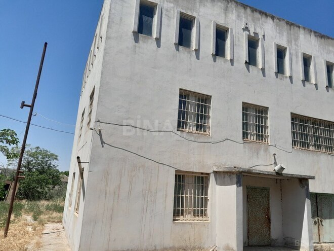 8-комн. дом/дача - пос. Горадил - 2500 м² (30)