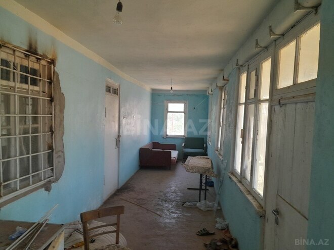 8-комн. дом/дача - пос. Горадил - 2500 м² (26)