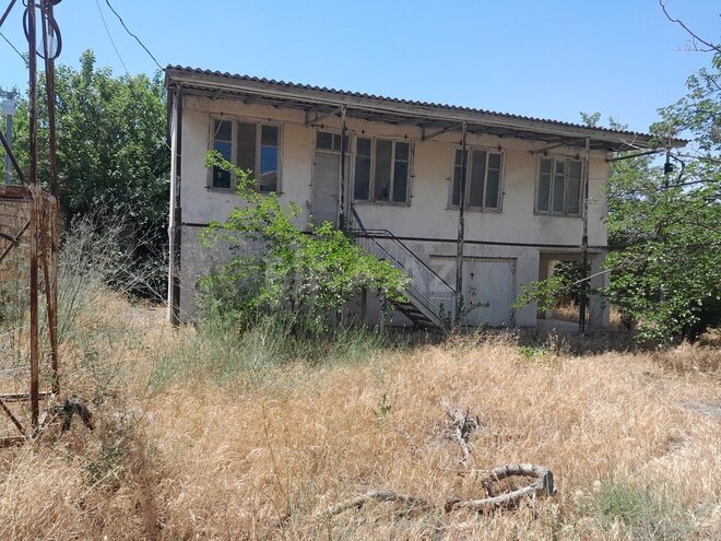 8-комн. дом/дача - пос. Горадил - 2500 м² (1)