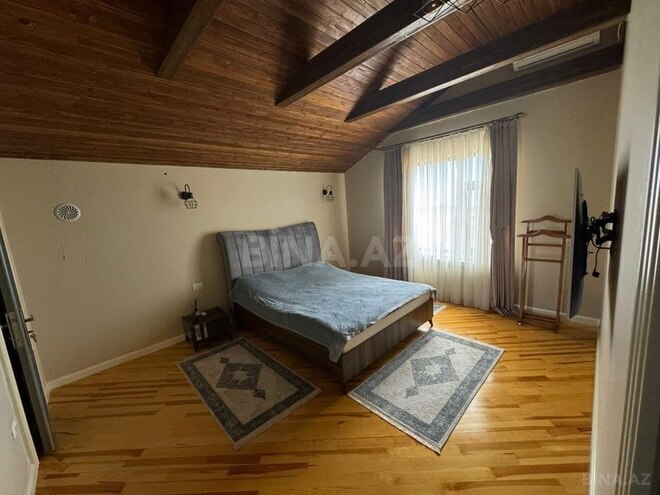 6 otaqlı həyət evi/bağ evi - Novxanı q. - 250 m² (3)