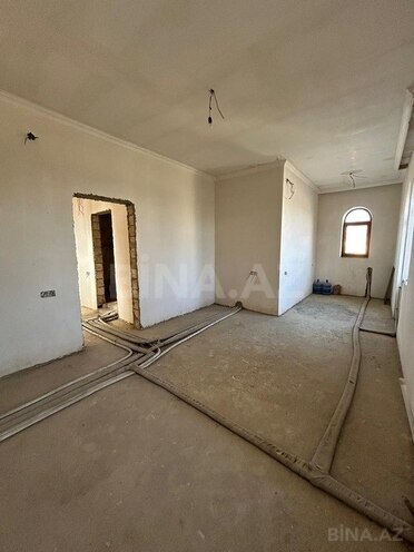 8-комн. дом/дача - пос. Новханы - 450 м² (15)
