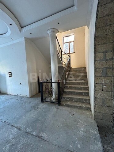 8-комн. дом/дача - пос. Новханы - 450 м² (12)