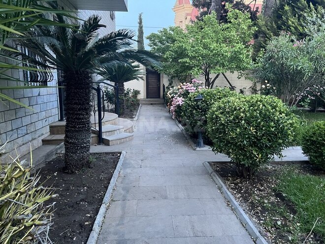 5 otaqlı həyət evi/bağ evi - Bakıxanov q. - 314 m² (24)