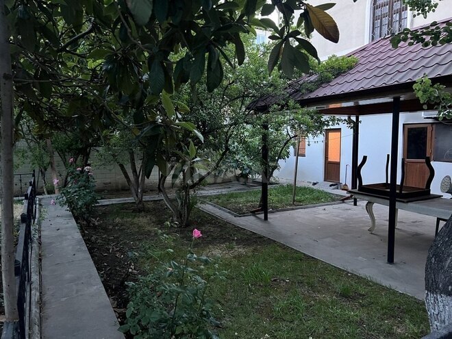 5 otaqlı həyət evi/bağ evi - Bakıxanov q. - 314 m² (25)
