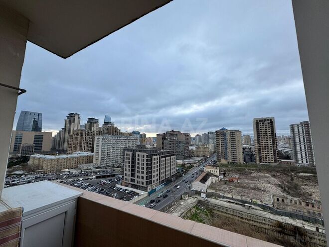 4 otaqlı yeni tikili - Şah İsmayıl Xətai m. - 210 m² (14)
