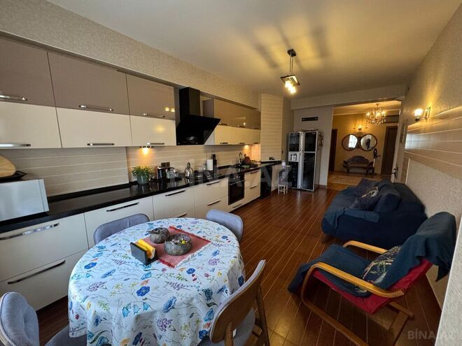 4 otaqlı yeni tikili - Şah İsmayıl Xətai m. - 210 m² (7)