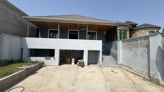4 otaqlı həyət evi/bağ evi - Biləcəri q. - 150 m² (1)