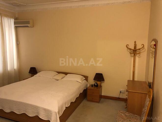 Продаётся 3-комн. вторичка 108 м², м. Ичеришехер, photo 11 from 18