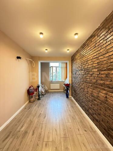 4 otaqlı köhnə tikili - Həzi Aslanov m. - 120 m² (15)