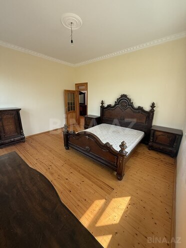 5-комн. дом/дача - пос. Горадил - 220 м² (19)