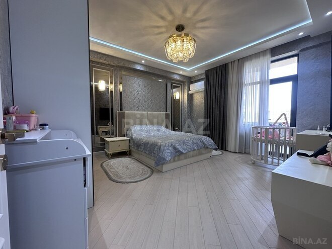 3-комн. новостройка - м. 28 мая - 104.5 м² (14)
