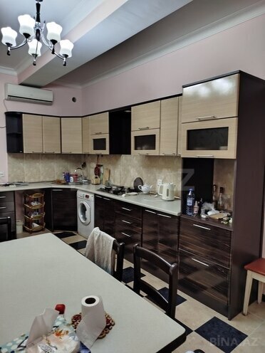 8-комн. дом/дача - пос. Новханы - 480 м² (6)
