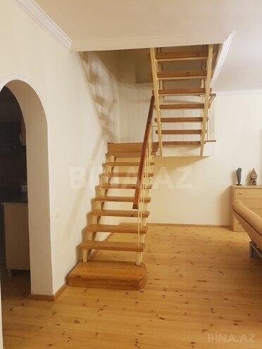 4 otaqlı həyət evi/bağ evi - Binəqədi q. - 200 m² (14)