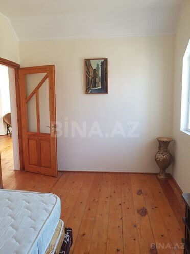 4 otaqlı həyət evi/bağ evi - Binəqədi q. - 200 m² (9)