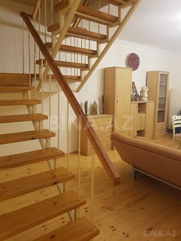 4 otaqlı həyət evi/bağ evi - Binəqədi q. - 200 m² (19)